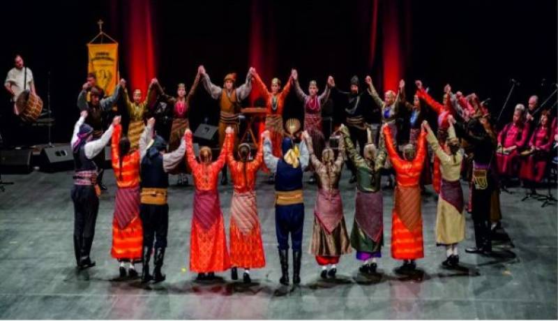 Σήμερα το Κρητικο - Ποντιακό αντάμωμα στο Πνευματικό Κέντρο Καλαμάτας