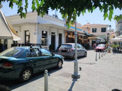 Κυκλοφοριακό κομφούζιο στους... πεζόδρομους