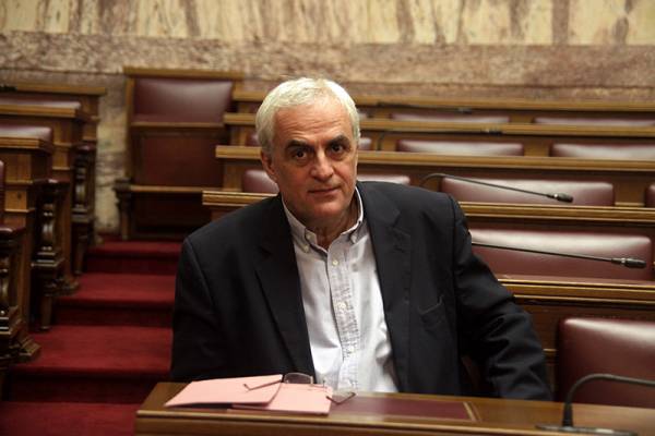 Δεκτή η παραίτηση του Οδυσσέα Βουδούρη