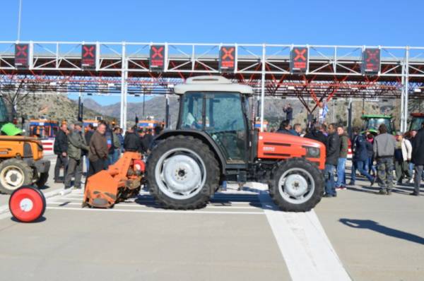 Μέχρι τις 23:00 κλειστός ο αυτοκινητόδρομος στη Νεστάνη