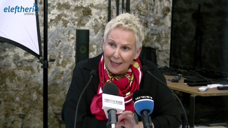 Προεκλογικές συγκλίσεις ζητεί η Οικονομάκου