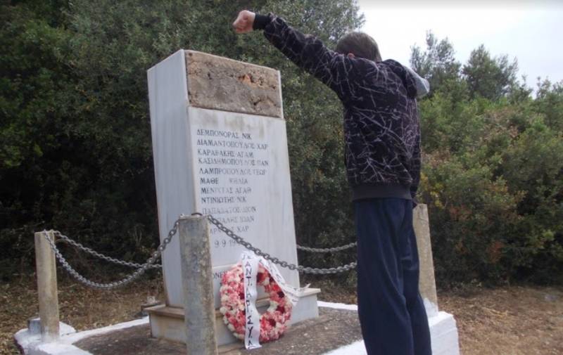 Στο μνημείο μάχης Φιλιατρών κατέθεσε στεφάνι η ΑΝΤΑΡΣΥΑ