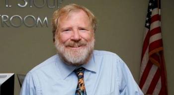 Γουίλιαμ Μπλακ: Η Ελλάδα είναι το ιδανικό κράτος για να αποκαταστήσει την πραγματική δημοκρατία