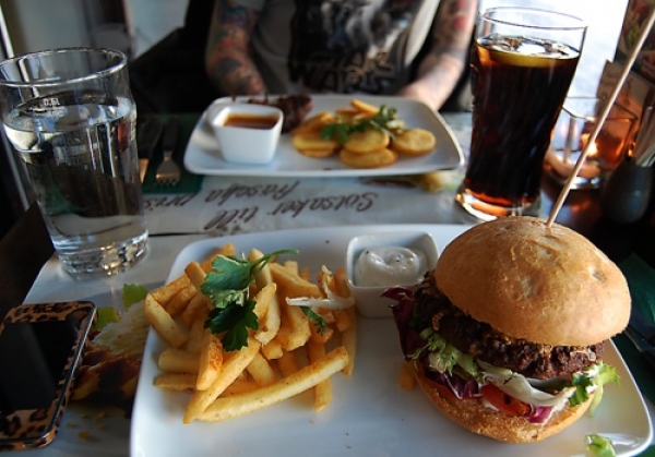 Προβλήματα με τη σίτιση των σπουδαστών του ΤΕΙ