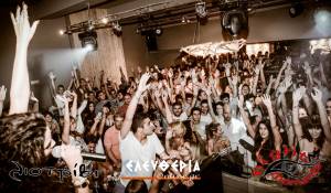 Ανέβασε τους παλμούς η Κατερίνα Στικούδη στην Κυπαρισσία (φωτογραφίες)