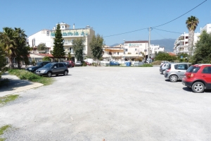 Το Δημόσιο υποστηρίζει ότι του ανήκουν τα &quot;φιλέτα&quot; της μαρίνας - Ο δικηγόρος διεκδικεί να χαρακτηριστούν οικοδομήσιμα