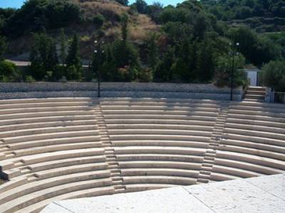 Μουσική παράσταση στα Πλατάνια Τριφυλίας