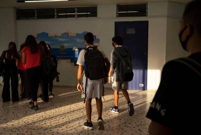 Θεματοφύλακες του Συντάγματος: Για κακούργημα οι 11 που συμμετείχαν στην αρπαγή διευθυντή σχολείου στην Πιερία (βίντεο)