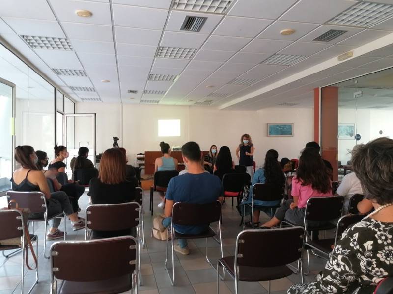 Εκπαιδευτική συνάντηση γονέων του βρεφονηπιακού "Ασημάκου"