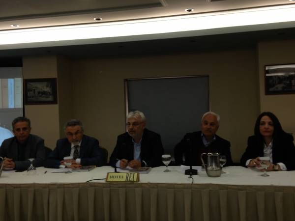 Παρουσιάστηκε το βιβλίο «Τα φωτεινά μυαλά δεν έχουν πατρίδα» στην Καλαμάτα