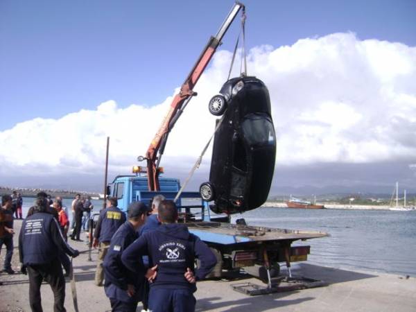 Νεκρή ανασύρθηκε νεαρή γυναίκα από το λιμάνι της Κυπαρισσίας