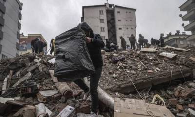 Ένας μήνας από τους φονικούς σεισμούς στην Τουρκία: Η γειτονική μας χώρα ακόμη μετρά τις πληγές της με 46.000 νεκρούς