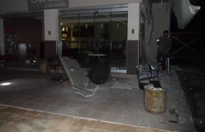 Αυτοσχέδιος εκρηκτικός μηχανισμός τίναξε στον αέρα την καφετέρια στο Ασπρόχωμα