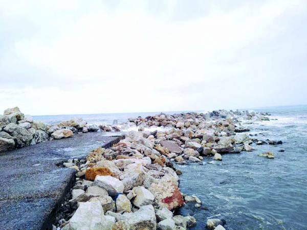 Ανασφαλές το λιμάνι της Μαραθούπολης