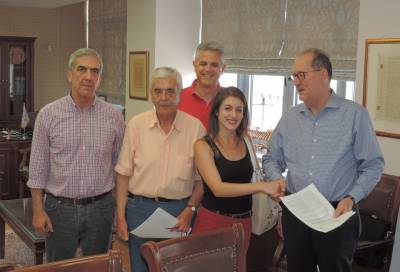 Κοινωνική λειτουργός στην ομάδα του Κέντρου Κοινότητας Καλαμάτας