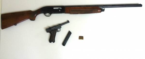 Δύο αδέλφια συνελήφθησαν για παράνομη οπλοφορία στο Σκουτάρι Λακωνίας