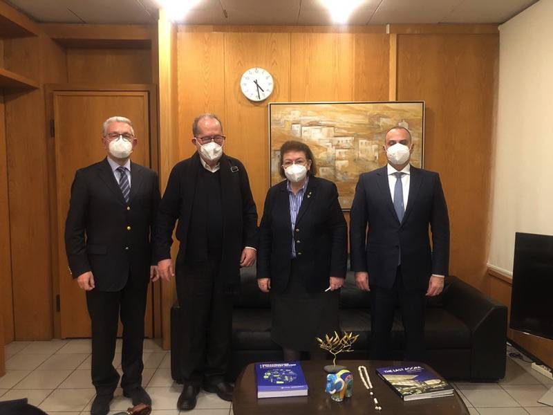 Τον Φεβρουάριο ανάδοχος στο Καλαμάτα - Μεθώνη - Δημοπράτηση σήραγγας το Μάιο για Τζάνε - Καλαμάκι