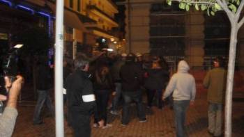 H Ανοιχτή Συνέλευση καταγγέλλει τα ΜΑΤ για τα επεισόδια στην Καλαμάτα