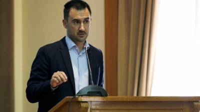 Χαρίτσης: «Ανάπτυξη χωρίς κανόνες», το αναπτυξιακό όραμα της ΝΔ