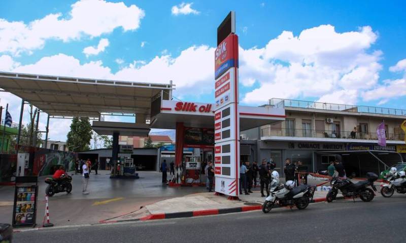 Δολοφονία στον Γέρακα: Οι 40 σφαίρες, οι σαρώσεις κινητών και η «αθέατη» ομάδα υποστήριξης (βίντεο)