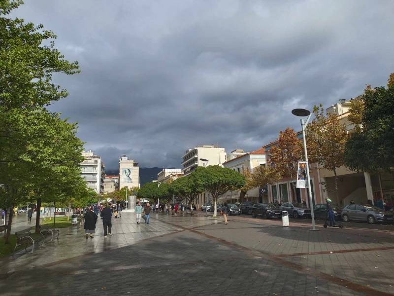 Καλαμάτα: Προαιρετικό άνοιγμα των καταστημάτων σήμερα