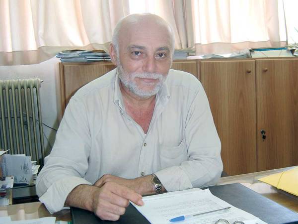 Σε αργία ο Παπαηλιού για "ανάρμοστη συμπεριφορά"