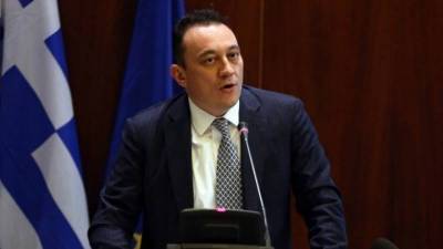 Βλάσης: &quot;Μετά από τα πάθη και μέσα από πίστη και αγώνα έρχεται το φως&quot;