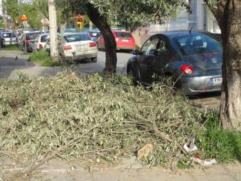 Αδιάβατο πεζοδρόμιο