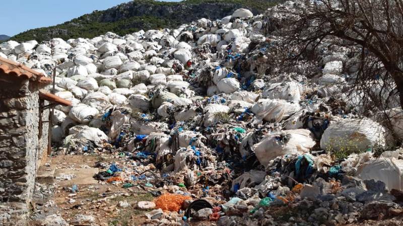 Η δημοτική αρχή έχει πάρει την κατηφόρα