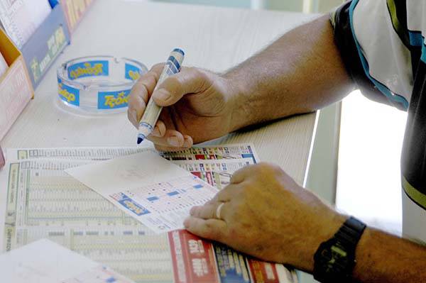 Εισαγγελική παρέμβαση για το κλεμμένο τζόκερ στη Μεσσήνη