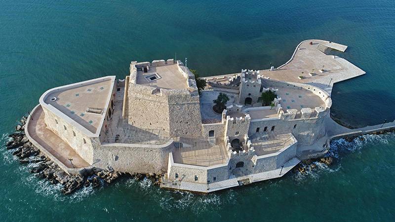 Ανοίγει το Μπούρτζι – το εμβληματικό μνημείο του Ναυπλίου, υποδέχεται σήμερα τους πρώτους επισκέπτες