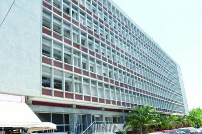 Μεταστέγαση στο Διοικητήριο ζητεί το Γραφείο Τουρισμού