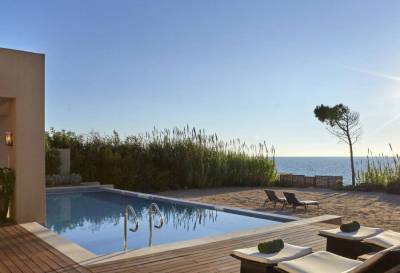 Εξοχικό στην Costa Navarino αγοράζει η διεθνής ελίτ: Εχουν ήδη πουληθεί 15 ακίνητα αξίας 60 εκατ.!