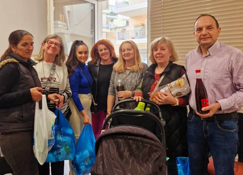Προσφορά ειδών διατροφής από τον Σύλλογο Τριτέκνων