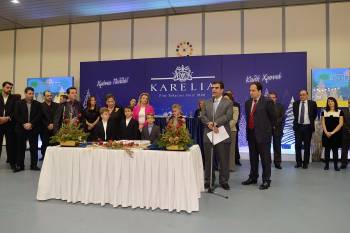 Προεκλογική αντιπαράθεση με τα επιδόματα της καπνοβιομηχανίας Καρέλια