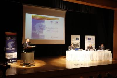 Χρηματοδοτικά εργαλεία παρουσιάστηκαν στην Καλαμάτα: Διπλασιασμός των πόρων από το πακέτο Γιούνκερ