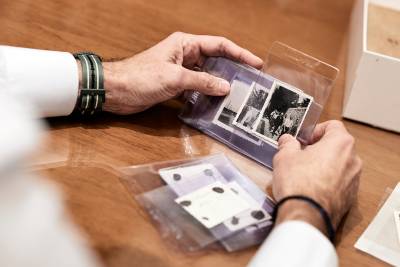 Μητσοτάκης για τις φωτογραφίες των 200 της Καισαριανής: Πρόκειται για μνημεία της νεότερης ελληνικής ιστορίας