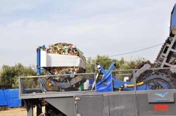 Επεισοδιακή παρουσίαση μονάδας κομποστοποίησης απορριμμάτων στη Θουρία