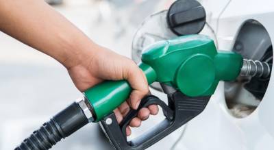Βενζίνη: Την ανιούσα ξαναπήρε η τιμή της αμόλυβδης (Βίντεο)